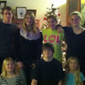 Meet your Posher, Connie